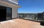 4 Bed Apartment with En Suite in Valley Arcade - 3