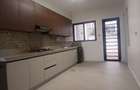 5 Bed Villa with En Suite in Lavington - 7