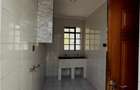 5 Bed Townhouse with En Suite in Lavington - 19