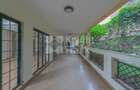 4 Bed Apartment with En Suite at Riverside Drive - 5