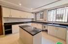 5 Bed Villa with En Suite at Lavington Green - 3