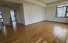 4 Bed House with En Suite in Garden Estate - 8