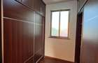 5 Bed Townhouse with En Suite in Lavington - 6