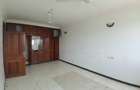 3 Bed Apartment with En Suite in Mombasa CBD - 1