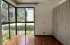 5 Bed Townhouse with En Suite in Lavington - 9