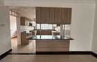 4 Bed Apartment with En Suite in Riverside - 7