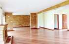 5 Bed Townhouse with En Suite in Rosslyn - 16