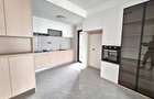 3 Bed Apartment with En Suite at Riverside Drive - 2