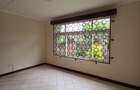 4 Bed Townhouse with En Suite in Lavington - 10