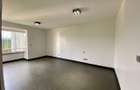 3 Bed Apartment with En Suite in Riverside - 5