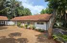 4 Bed House with En Suite at Kyuna - 3