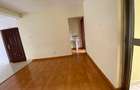 6 Bed Apartment with En Suite at Lavington - 14