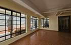 5 Bed Townhouse with En Suite in Lavington - 6
