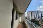 5 Bed Apartment with En Suite at Parklands - 5