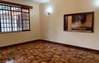 5 Bed House with En Suite in Nyari - 5