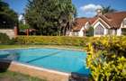 5 Bed Villa with En Suite at Lavington - 1