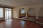 5 Bed House with En Suite at Lavington - 4