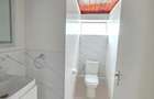 4 Bed House with En Suite at Lavington Green. - 18