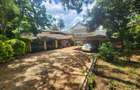 5 Bed Townhouse with En Suite at Lavington - 13