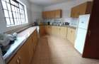 Serviced 3 Bed Apartment with En Suite in Spring Valley - 4