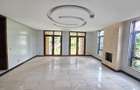 5 Bed Villa with En Suite in Lavington - 2