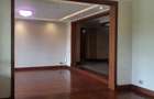 4 Bed House with En Suite in Runda - 9