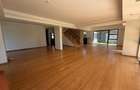 4 Bed Townhouse with En Suite in Ridgeways - 13