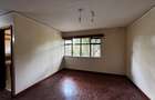 4 Bed Townhouse with En Suite in Brookside - 11