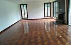 6 Bed Townhouse with En Suite in Lavington - 14