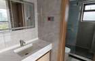 3 Bed Apartment with En Suite in Riverside - 11