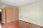 5 Bed Townhouse with En Suite at Lavington Green - 13