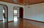 3 Bed Apartment with En Suite at Brookside - 5