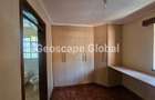 4 Bed House with En Suite in Runda - 12