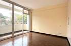 3 Bed Apartment with En Suite in Riverside - 15