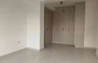 4 Bed Apartment with Swimming Pool at City Park - 3