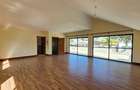 4 Bed Townhouse with En Suite at Greavelia Grove - 10