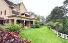 5 Bed Townhouse with En Suite at Rosslyn - 3