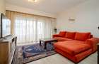 1 Bed Apartment with Swimming Pool in Riverside - 2