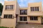 4 Bed Townhouse with En Suite at Kanamai - 1