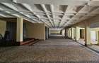 9 Bed House with En Suite at Lavington Green - 5