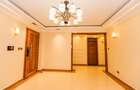 3 Bed Apartment with En Suite at Deliverance Road - 11