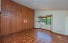 4 Bed House with En Suite at Lavington - 3