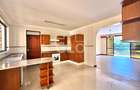 3 Bed Apartment with En Suite in Kilimani - 4