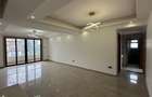 3 Bed Apartment with En Suite at Riverside - 3
