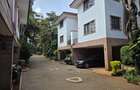 4 Bed Townhouse with En Suite in General Mathenge - 3