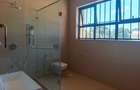 6 Bed Townhouse with En Suite in Loresho - 9