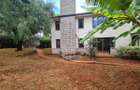 4 Bed House with En Suite at Lavington - 16
