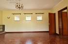 4 Bed House with En Suite at Lavington - 11