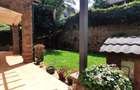 5 Bed Townhouse with En Suite in Lavington - 3