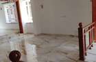 5 Bed Townhouse with En Suite in Lavington - 7